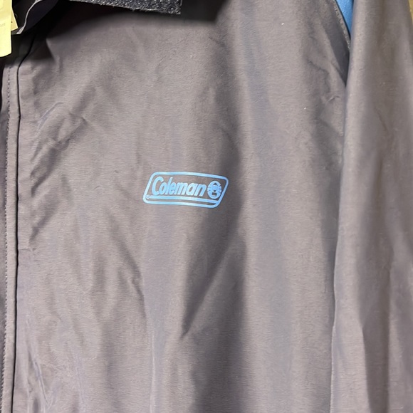 Coleman Hooded Windbreaker Zip Up Jacket Navy & Blue Size 2XL - Picture 3 of 7